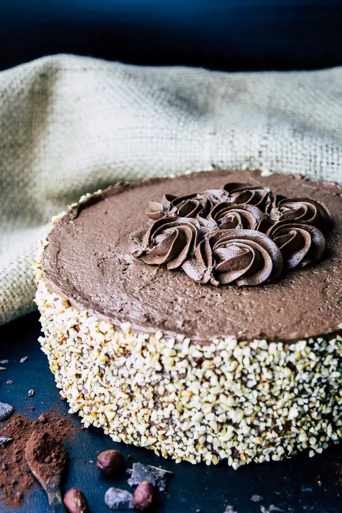 Low Carb Haselnuss Schokoladen Torte
