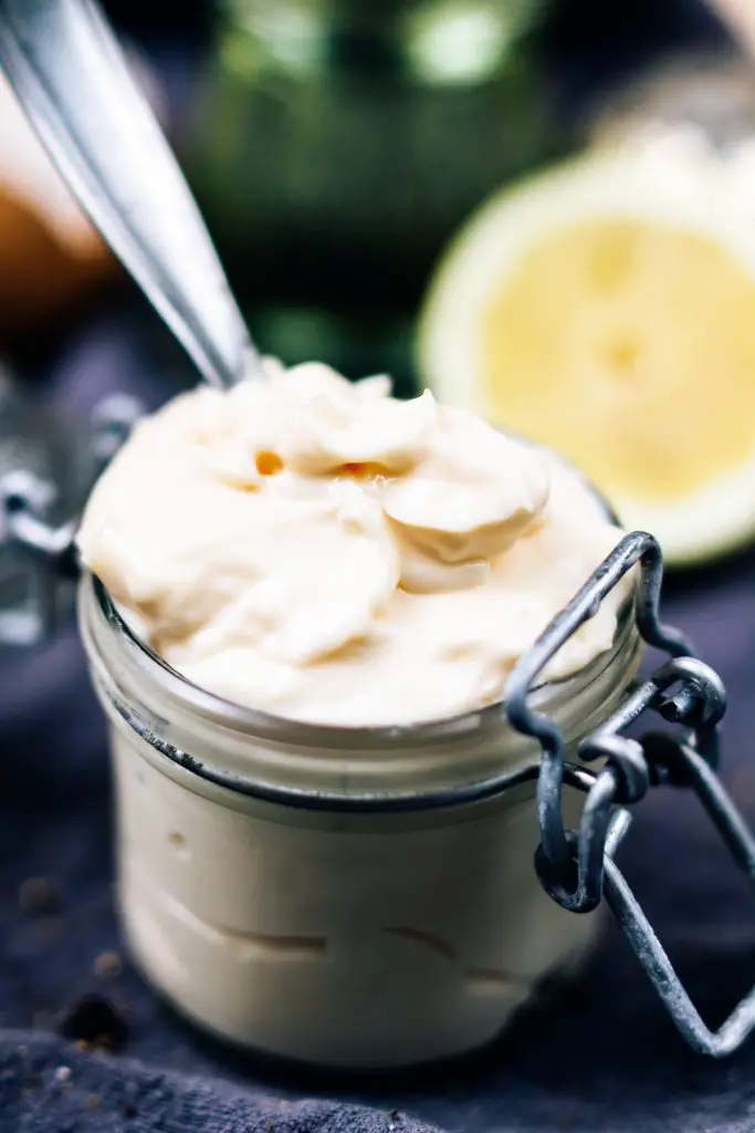 Selbstgemachte Low Carb Mayonnaise Soulfood LowCarberia Blog