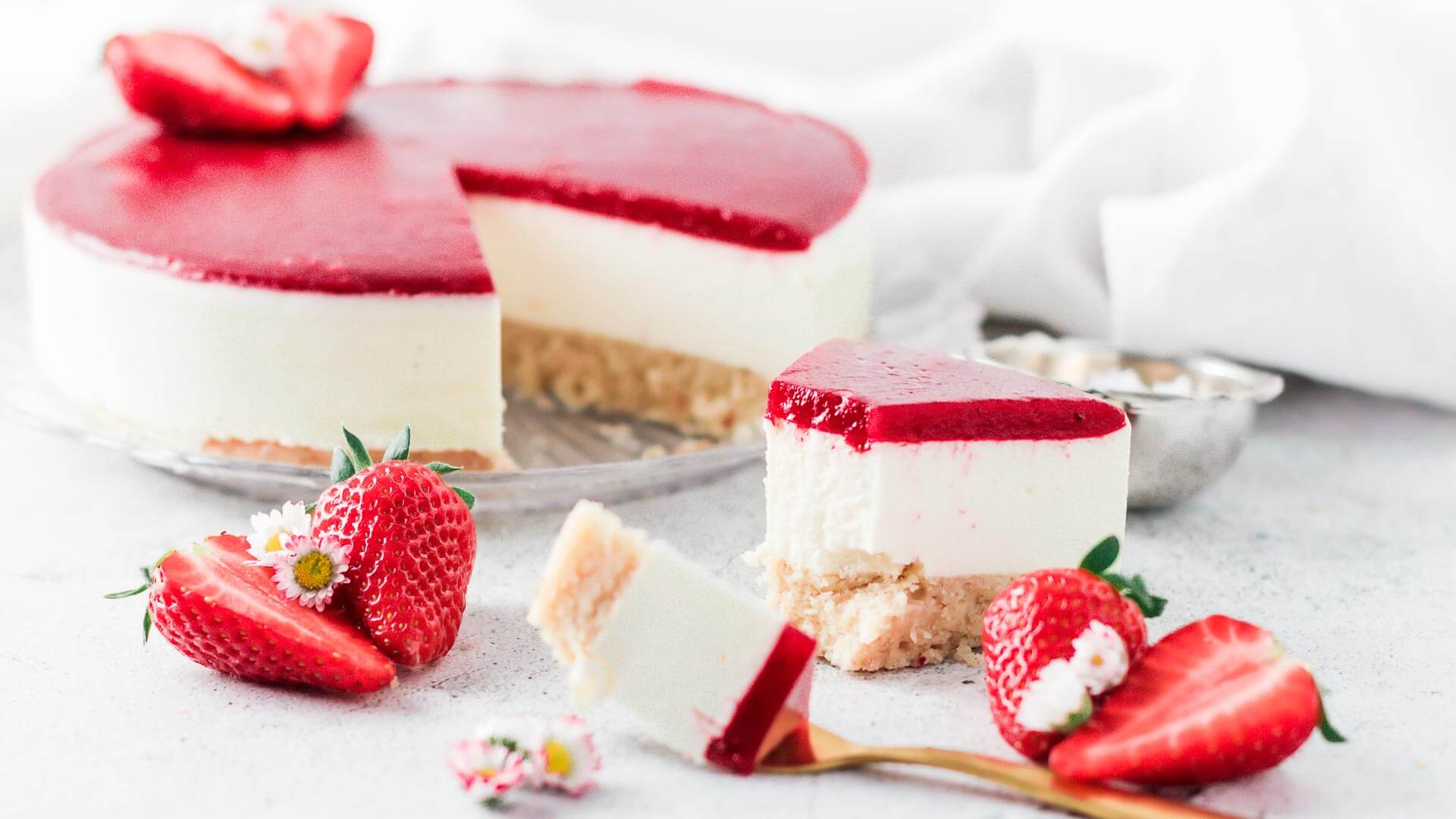 Low Carb Erdbeer Käsekuchen