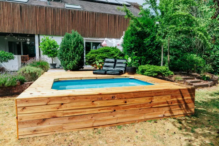 Aufstellpool verkleiden DIY Poolumrandung so geht's!