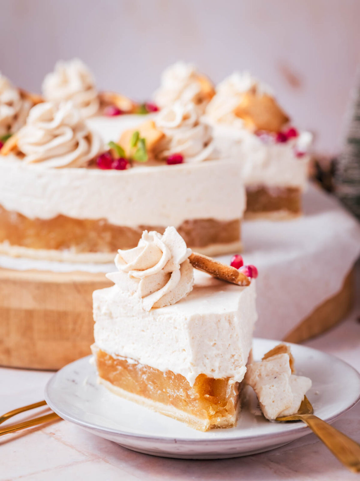 Apfel-Zimt-Torte ohne Backen - Soulfood LowCarberia Blog