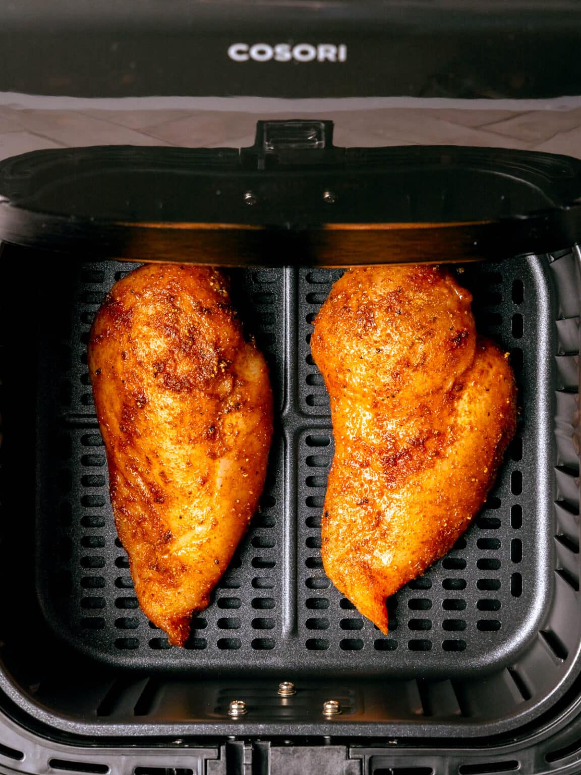 Saftige Hähnchenbrust im Airfryer - Soulfood LowCarberia Blog