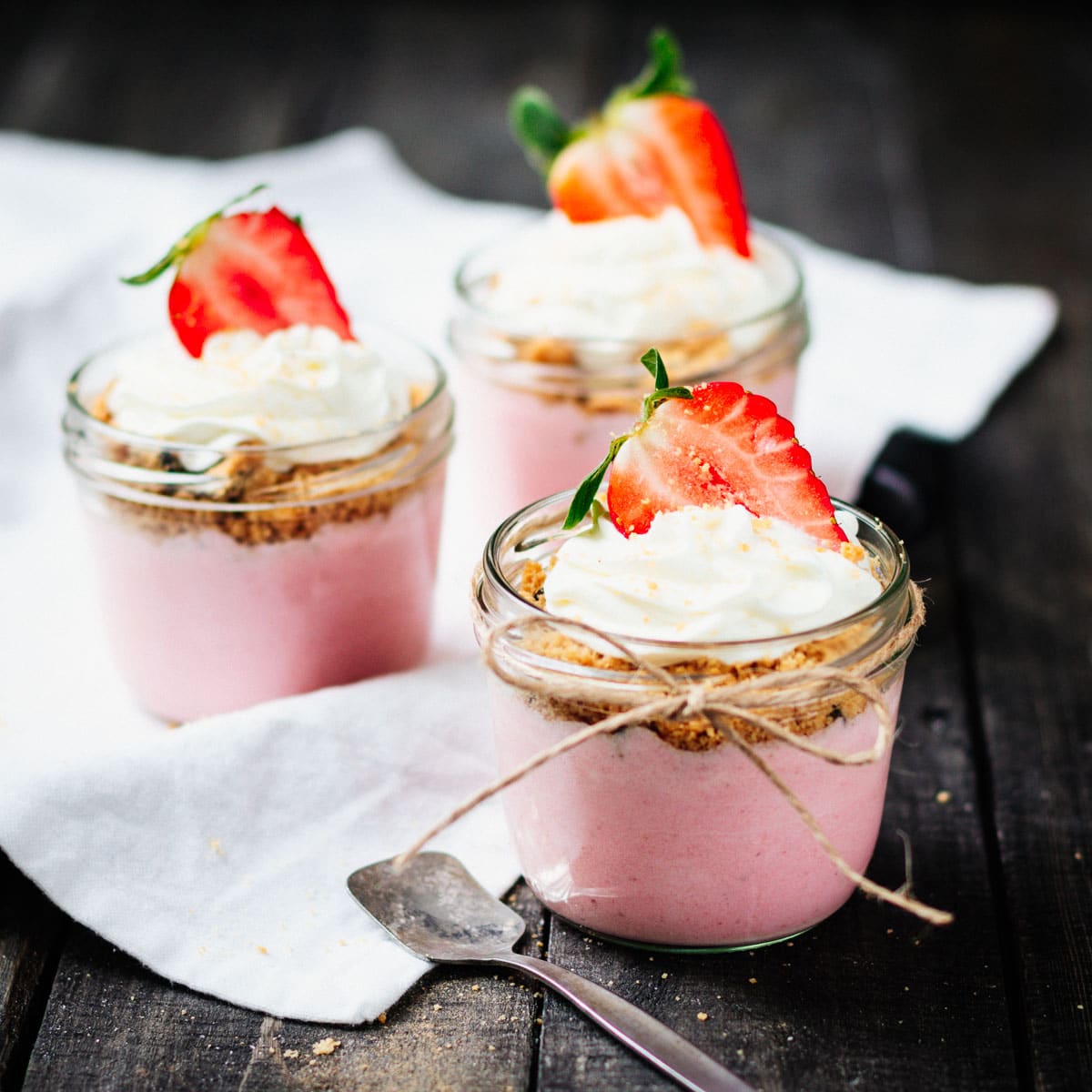 Erdbeer Frischkäse Mousse ohne Zucker