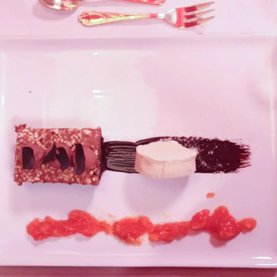 Nougat-Eis-Moussetraum - Das Perfekte Dinner Desserrezept