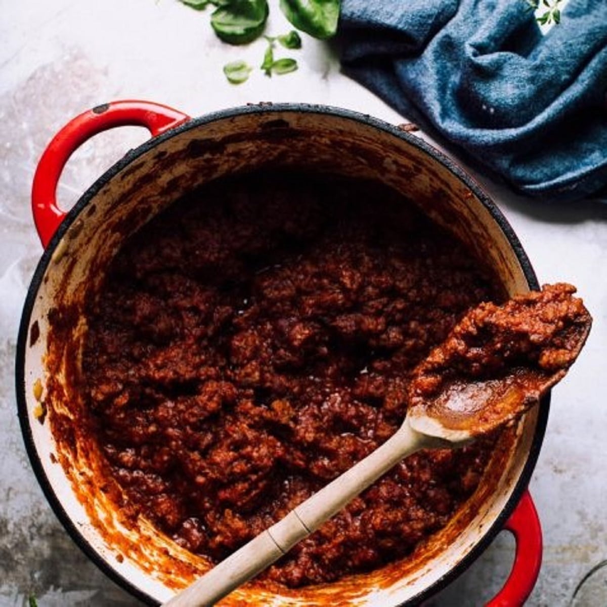 LowCarb Zucchinispirelli Bolognese Rezept
